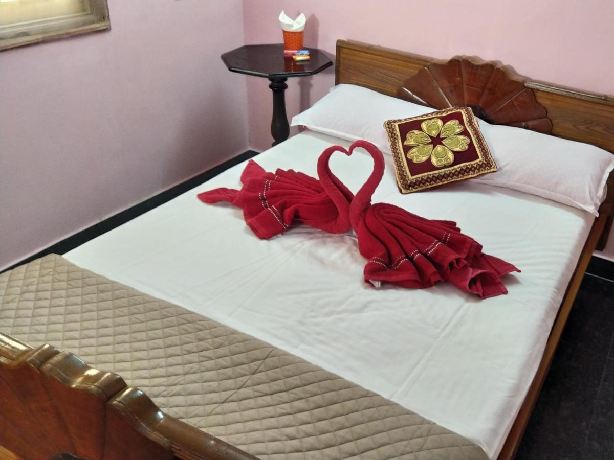 Amirtha Homes Tiruchirappalli エクステリア 写真